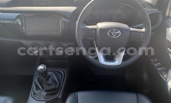 Acheter Occasion Voiture Toyota Hilux Blanc à Mbabane, Manzini Acheter Occasion Voiture Toyota Hilux Blanc à Mbabane, Manzini
