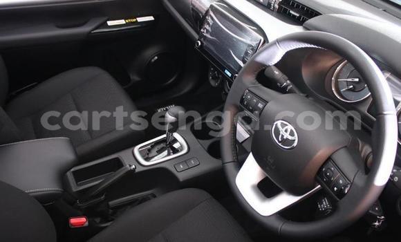 Acheter Occasion Voiture Toyota Hilux Blanc à Kwaluseni, Manzini Acheter Occasion Voiture Toyota Hilux Blanc à Kwaluseni, Manzini