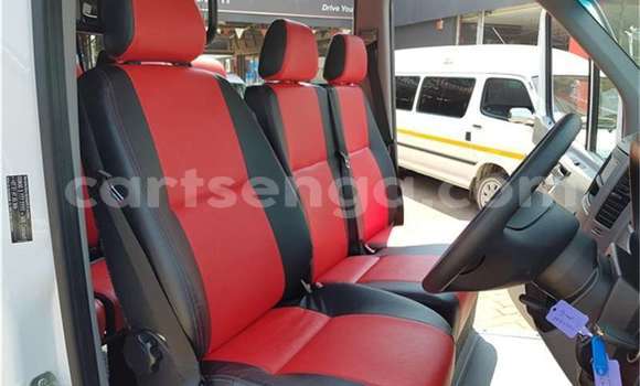 Nunua Ilio tumika Mercedes‒Benz S–Class White Gari ndani ya Mbabane nchini Manzini Nunua Ilio tumika Mercedes‒Benz S–Class White Gari ndani ya Mbabane nchini Manzini