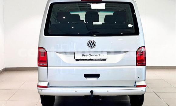Buy Used Volkswagen Transporter White Car in Big Bend in Lubombo Buy Used Volkswagen Transporter White Car in Big Bend in Lubombo