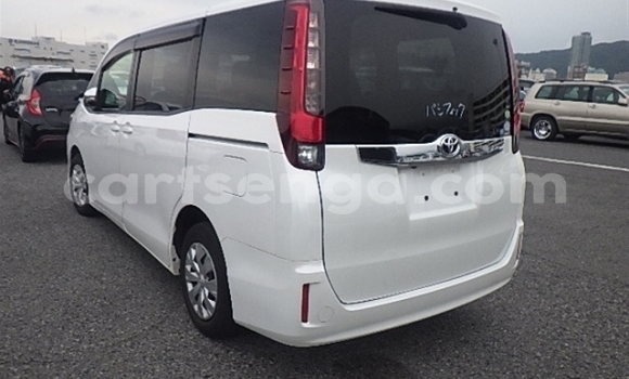 Buy Used Toyota Noah White Car in Big Bend in Lubombo Buy Used Toyota Noah White Car in Big Bend in Lubombo
