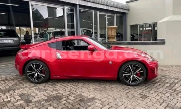 Acheter Occasion Voiture Nissan 370Z Rouge à Mbabane, Manzini Acheter Occasion Voiture Nissan 370Z Rouge à Mbabane, Manzini