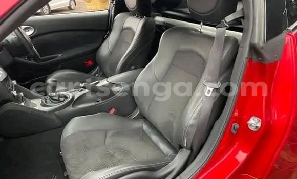 Acheter Occasion Voiture Nissan 370Z Rouge à Mbabane, Manzini Acheter Occasion Voiture Nissan 370Z Rouge à Mbabane, Manzini