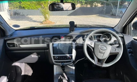 Acheter Occasion Voiture JAC S5 (Eagle) Noir à Mbabane, Manzini Acheter Occasion Voiture JAC S5 (Eagle) Noir à Mbabane, Manzini