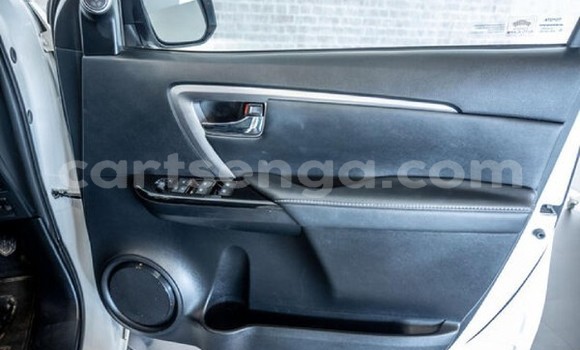 Buy Used Toyota Fortuner White Car in Manzini in Manzini Buy Used Toyota Fortuner White Car in Manzini in Manzini