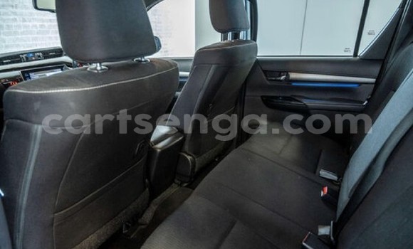 Buy Used Toyota Hilux White Car in Big Bend in Lubombo Buy Used Toyota Hilux White Car in Big Bend in Lubombo