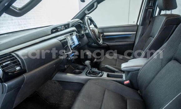 Buy Used Toyota Hilux White Car in Big Bend in Lubombo Buy Used Toyota Hilux White Car in Big Bend in Lubombo