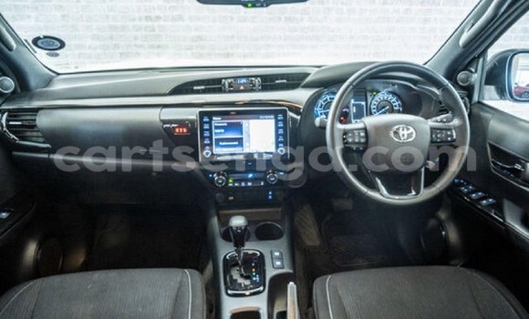 Buy Used Toyota Hilux White Car in Big Bend in Lubombo Buy Used Toyota Hilux White Car in Big Bend in Lubombo