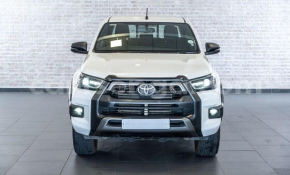 Buy Used Toyota Hilux White Car in Big Bend in Lubombo Buy Used Toyota Hilux White Car in Big Bend in Lubombo
