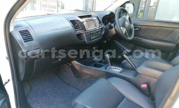 Acheter Occasion Voiture Toyota Fortuner Blanc à Bulembu, Hhohho Acheter Occasion Voiture Toyota Fortuner Blanc à Bulembu, Hhohho