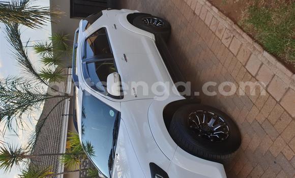 Acheter Occasion Voiture Toyota Fortuner Blanc à Hlatikulu, Shiselweni District Acheter Occasion Voiture Toyota Fortuner Blanc à Hlatikulu, Shiselweni District