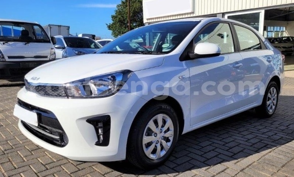 Nunua Ilio tumika Kia Pregio White Gari ndani ya Hlatikulu nchini Wilaya ya Shiselweni