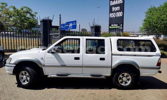 Acheter Occasion Voiture Isuzu KB Blanc à Ezulwini, Hhohho Acheter Occasion Voiture Isuzu KB Blanc à Ezulwini, Hhohho