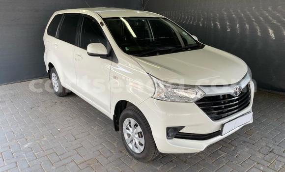 Acheter Occasion Voiture Toyota Avanza Blanc à Ezulwini, Hhohho