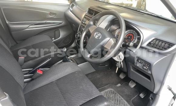 Nunua Ilio tumika Toyota Avanza White Gari ndani ya Ezulwini nchini Hhohho Nunua Ilio tumika Toyota Avanza White Gari ndani ya Ezulwini nchini Hhohho