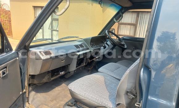 Nunua Ilio tumika Toyota Hiace Silver Gari ndani ya Ezulwini nchini Hhohho Nunua Ilio tumika Toyota Hiace Silver Gari ndani ya Ezulwini nchini Hhohho