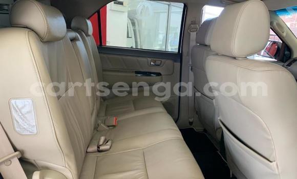 Acheter Occasion Voiture Toyota Fortuner Blanc à Ezulwini, Hhohho Acheter Occasion Voiture Toyota Fortuner Blanc à Ezulwini, Hhohho