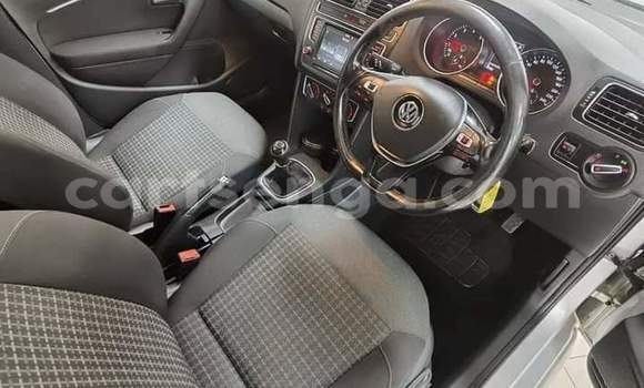Acheter Occasion Voiture Volkswagen Polo Gris à Manzini, Manzini Acheter Occasion Voiture Volkswagen Polo Gris à Manzini, Manzini
