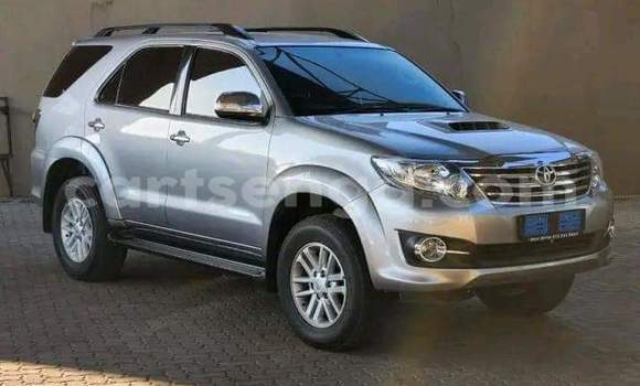 Buy Used Toyota Fortuner Beige Car in Manzini in Manzini Buy Used Toyota Fortuner Beige Car in Manzini in Manzini