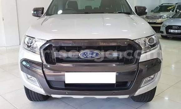 Nunua Ilio tumika Ford Ranger Silver Gari ndani ya Manzini nchini Manzini