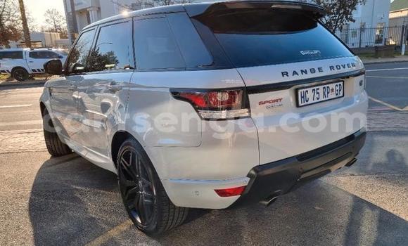 Nunua Ilio tumika Range Rover Range Rover White Gari ndani ya Ezulwini nchini Hhohho Nunua Ilio tumika Range Rover Range Rover White Gari ndani ya Ezulwini nchini Hhohho