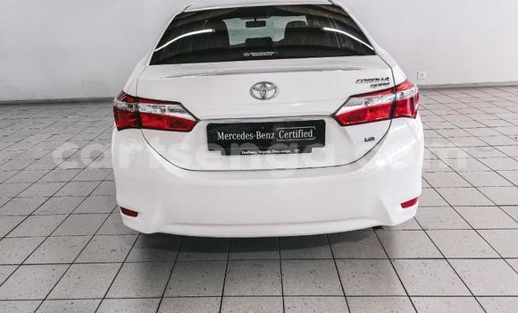 Acheter Occasion Voiture Toyota Corolla Blanc à Big Bend, Lubombo District Acheter Occasion Voiture Toyota Corolla Blanc à Big Bend, Lubombo District