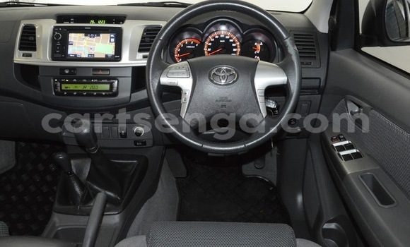 Buy Used Toyota Hilux Silver Car in Mbabane in Manzini Buy Used Toyota Hilux Silver Car in Mbabane in Manzini