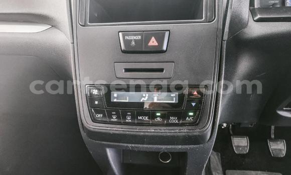 Acheter Occasion Voiture Toyota Avanza Gris à Big Bend, Lubombo District Acheter Occasion Voiture Toyota Avanza Gris à Big Bend, Lubombo District