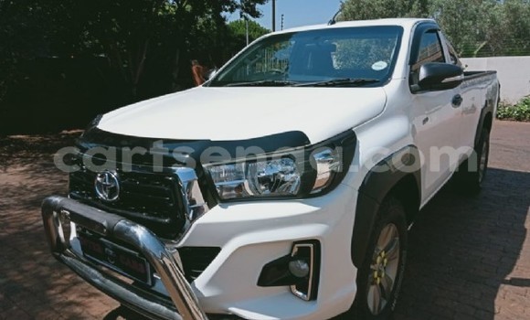 Buy Used Toyota Hilux White Car in Big Bend in Lubombo District Buy Used Toyota Hilux White Car in Big Bend in Lubombo District