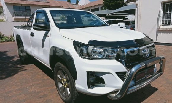 Acheter Occasion Voiture Toyota Hilux Blanc à Big Bend, Lubombo District Acheter Occasion Voiture Toyota Hilux Blanc à Big Bend, Lubombo District