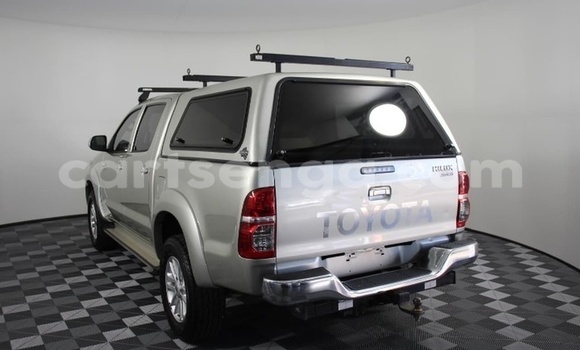 Buy Used Toyota Hilux Silver Car in Mbabane in Manzini Buy Used Toyota Hilux Silver Car in Mbabane in Manzini
