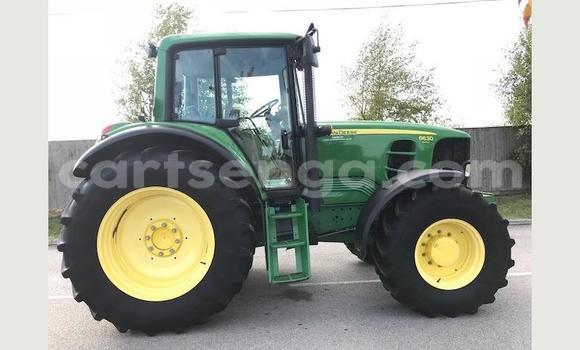 Buy Used Ford E 150 Cargo Van Green Truck in Mbabane in Manzini Buy Used Ford E 150 Cargo Van Green Truck in Mbabane in Manzini