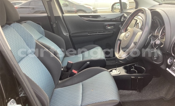 Nunua Ilio tumika Toyota Vitz Black Gari ndani ya Big Bend nchini Wilaya ya Lubombo Nunua Ilio tumika Toyota Vitz Black Gari ndani ya Big Bend nchini Wilaya ya Lubombo