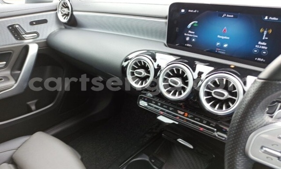 Nunua Ilio tumika Mercedes‒Benz A–Class White Gari ndani ya Big Bend nchini Lubombo Nunua Ilio tumika Mercedes‒Benz A–Class White Gari ndani ya Big Bend nchini Lubombo