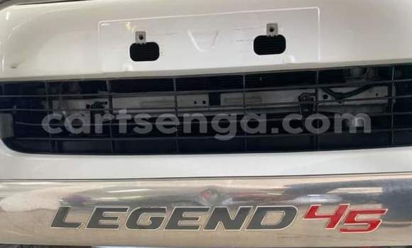 Acheter Occasion Voiture Toyota Hilux Blanc à Manzini, Manzini Acheter Occasion Voiture Toyota Hilux Blanc à Manzini, Manzini