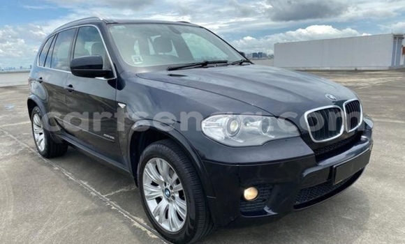 Nunua Ilio tumika BMW X5 Black Gari ndani ya Hlatikulu nchini Wilaya ya Shiselweni Nunua Ilio tumika BMW X5 Black Gari ndani ya Hlatikulu nchini Wilaya ya Shiselweni