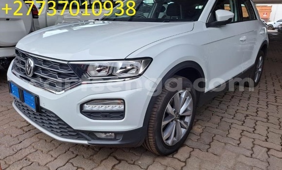 Nunua Ilio tumika Volkswagen Tiguan White Gari ndani ya Mbabane nchini Manzini Nunua Ilio tumika Volkswagen Tiguan White Gari ndani ya Mbabane nchini Manzini