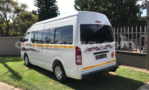 Buy Used Toyota 4Runner White Car in Mbabane in Manzini Buy Used Toyota 4Runner White Car in Mbabane in Manzini