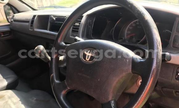 Buy Used Toyota 4Runner White Car in Mbabane in Manzini Buy Used Toyota 4Runner White Car in Mbabane in Manzini