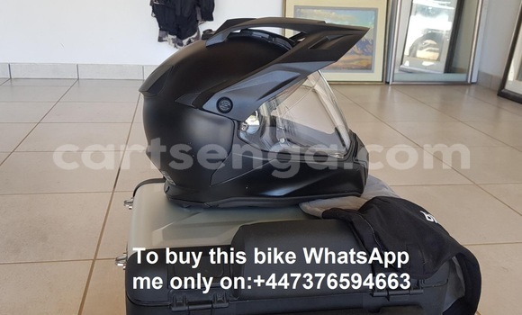Nunua Ilio tumika BMW R1200GS Adventure Silver Bike ndani ya Mbabane nchini Manzini Nunua Ilio tumika BMW R1200GS Adventure Silver Bike ndani ya Mbabane nchini Manzini