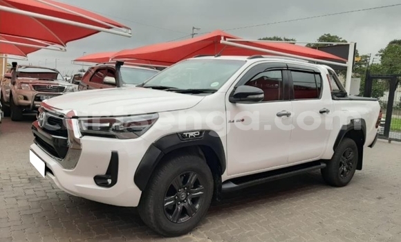 Acheter Occasion Voiture Toyota Hilux Blanc à Mbabane, Manzini Acheter Occasion Voiture Toyota Hilux Blanc à Mbabane, Manzini