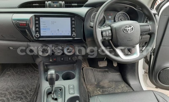 Acheter Occasion Voiture Toyota Hilux Blanc à Mbabane, Manzini Acheter Occasion Voiture Toyota Hilux Blanc à Mbabane, Manzini
