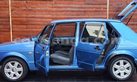 Nunua Ilio tumika Volkswagen Golf Blue Gari ndani ya Big Bend nchini Wilaya ya Lubombo Nunua Ilio tumika Volkswagen Golf Blue Gari ndani ya Big Bend nchini Wilaya ya Lubombo