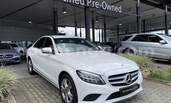 Buy Used Mercedes‒Benz C–Class White Car in Matsapha in Manzini