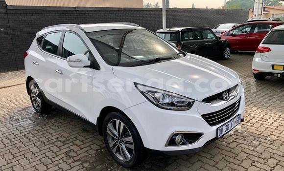 Buy Used Hyundai ix35 White Car in Manzini in Manzini Buy Used Hyundai ix35 White Car in Manzini in Manzini