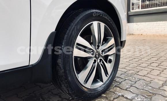 Buy Used Hyundai ix35 White Car in Manzini in Manzini Buy Used Hyundai ix35 White Car in Manzini in Manzini
