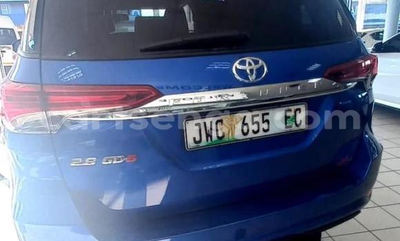 Buy Used Toyota Fortuner Blue Car in Ezulwini in Hhohho Buy Used Toyota Fortuner Blue Car in Ezulwini in Hhohho