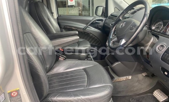 Nunua Ilio tumika Mercedes Viano Silver Gari ndani ya Hlatikulu nchini Wilaya ya Shiselweni Nunua Ilio tumika Mercedes Viano Silver Gari ndani ya Hlatikulu nchini Wilaya ya Shiselweni