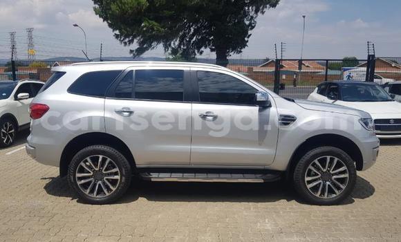 Acheter Occasion Voiture Ford Everest Gris à Mbabane, Manzini Acheter Occasion Voiture Ford Everest Gris à Mbabane, Manzini