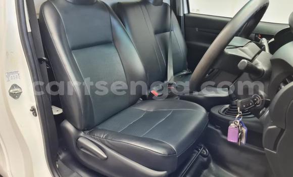 Buy Used Toyota Hilux White Car in Ezulwini in Hhohho Buy Used Toyota Hilux White Car in Ezulwini in Hhohho